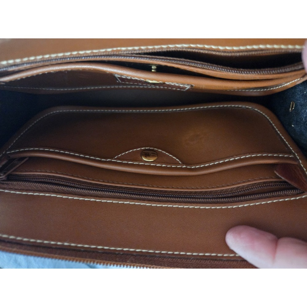 Hunt Club Vintage Leather Shoulder Crossbody Bag Purse Black and Brown - Picture 7 of 11